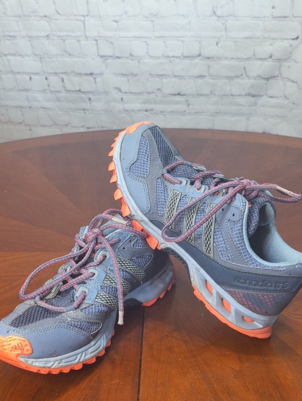 adidas Women’s Running Shoes - Gray with Orange Accents Size 7.5 No Insole AR